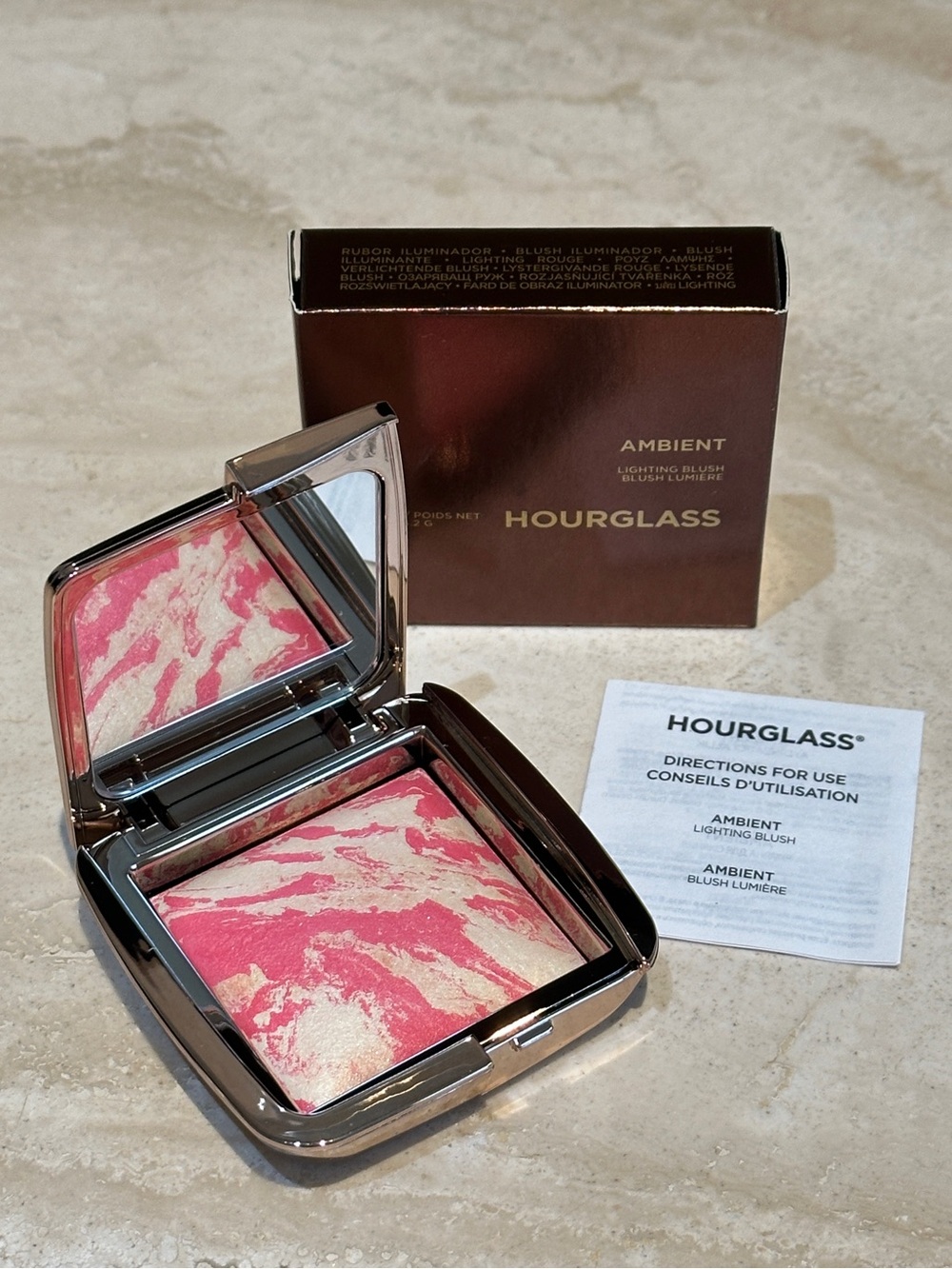 Hourglass Ambient Lighting Blush - Diffused Heat